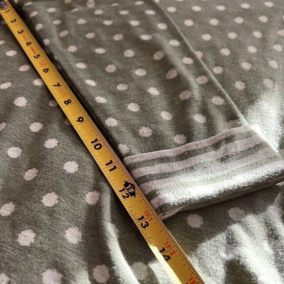 T by Talbots scoop neck polka dot 3/4 sleeve tee. Green/ cream. XS - Picture 7 of 7